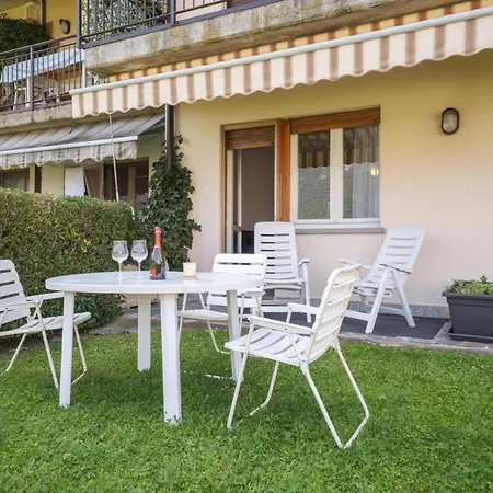 Interno 2 Apartamento *