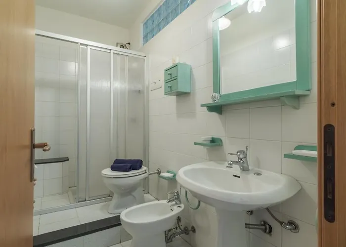 Interno 2 伊塞奥